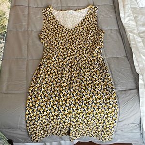 Cute sundress with pockets!